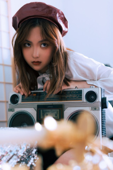 麻豆婷婷狠狠色18禁久久